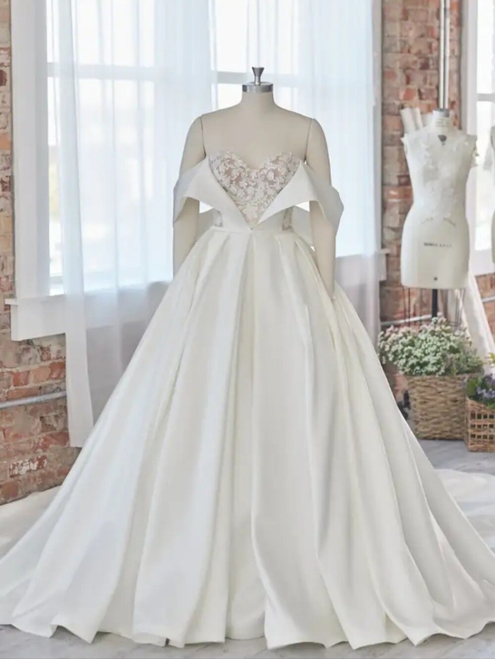 Sottero and Midgley Zulima wedding dress size 10